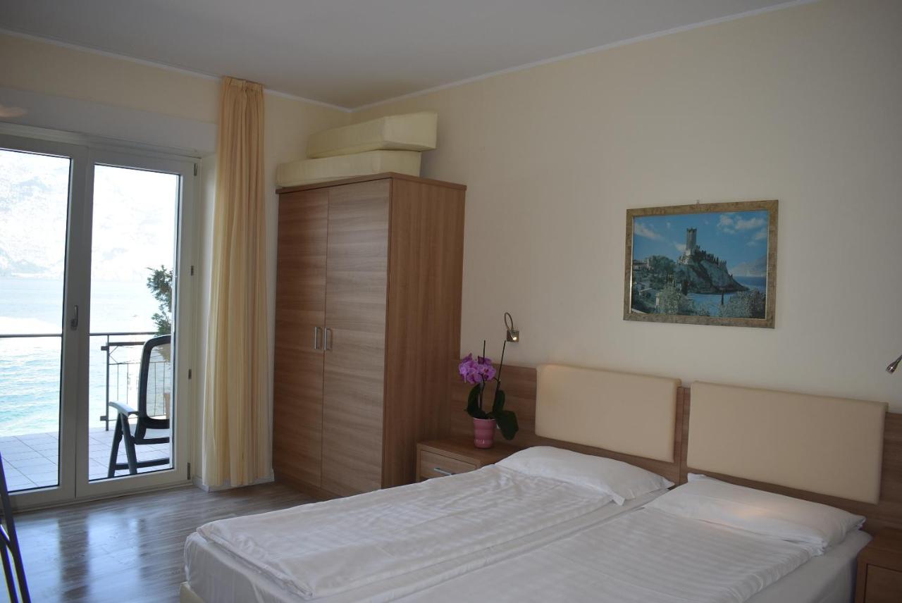 Hotel Garni Vela D'Oro Brenzone Extérieur photo